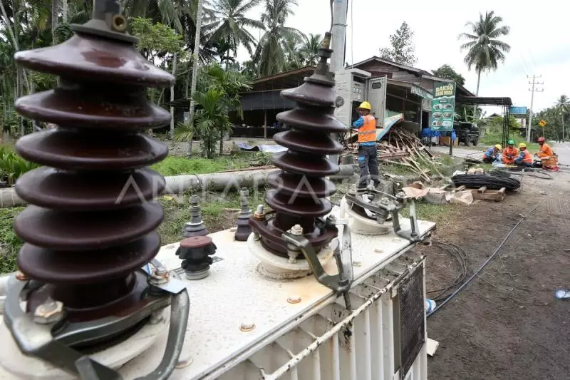 Dirut PLN: Semua gardu induk di Aceh sudah bertegangan Dirut PLN: Semua gardu induk di Aceh sudah bertegangan