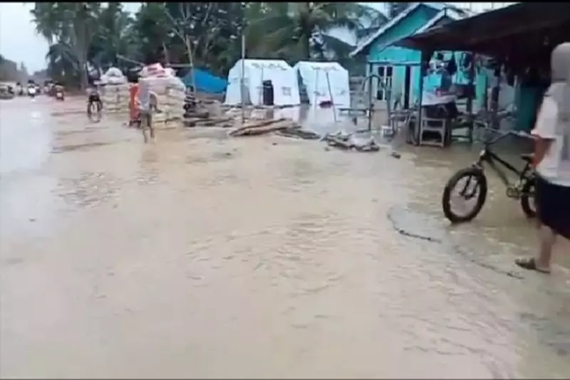 Aceh Tamiang kembali diterjang banjir luapan akibat tanggul jebol Aceh Tamiang kembali diterjang banjir luapan akibat tanggul jebol
