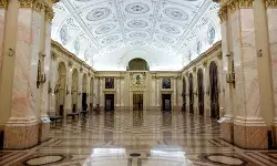 Kenaikan tiket Museum Nasional Jakarta 2026: fakta & tips kunjungan Kenaikan tiket Museum Nasional Jakarta 2026: fakta & tips kunjungan