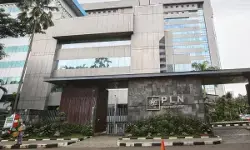 Tarif listrik PLN 2026 naik? Ini daftar per kWh yang berlaku