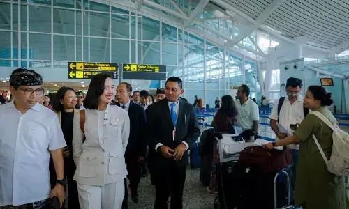 Menpar sebut wisatawan Nusantara sebagai kekuatan pariwisata Indonesia Menpar sebut wisatawan Nusantara sebagai kekuatan pariwisata Indonesia