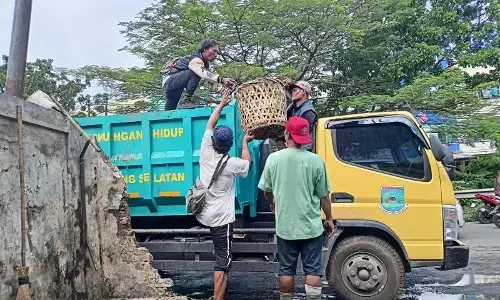 KLH ingatkan pengelola kawasan di Tangsel kelola sampah mandiri KLH ingatkan pengelola kawasan di Tangsel kelola sampah mandiri