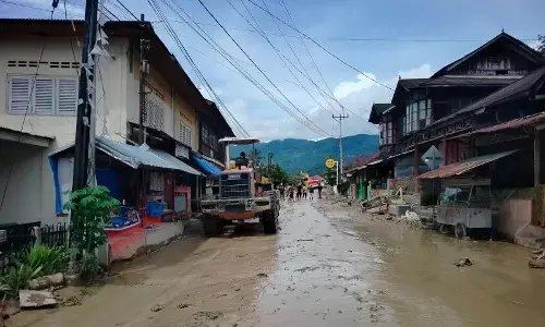 Pengungsi dampak banjir di Maninjau Agam menjadi 428 orang