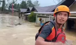 SAR Padang kerahkan personel evakuasi warga terjebak banjir