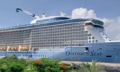 Kapal dunia singgah di Nusa Tenggara Barat