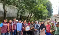 Pelindo kirim ratusan paket bantuan untuk korban banjir Ciwandan