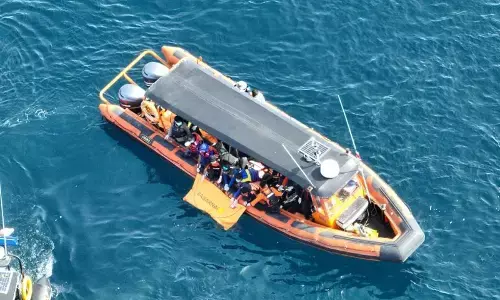 Tim SAR kembali temukan satu korban kapal tenggelam di Labuan Bajo Tim SAR kembali temukan satu korban kapal tenggelam di Labuan Bajo