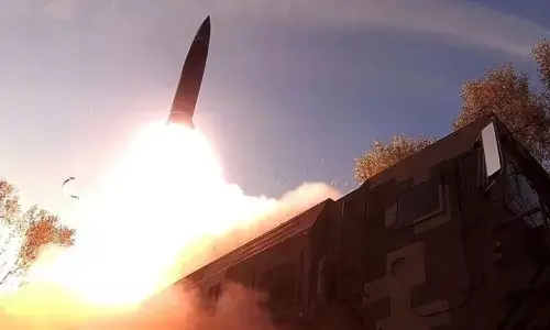 Pemerintah Jepang: Korea Utara tembakkan dua rudal balistik