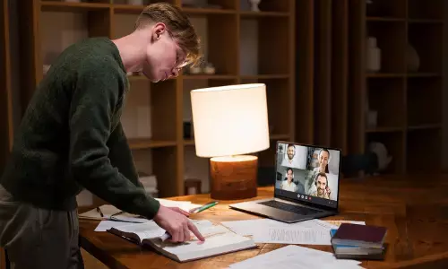 Tren pekerjaan remote 2026, Profesi apa yang paling dicari? Tren pekerjaan remote 2026, Profesi apa yang paling dicari?