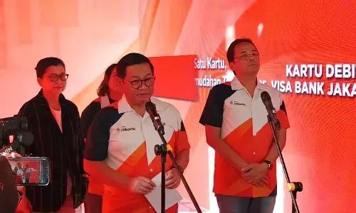 Pramono targetkan Bank Jakarta IPO pada 2027