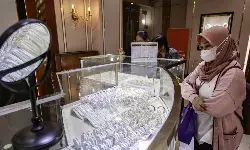 Rabu, harga emas Galeri24 dan UBS di Pegadaian kian melonjak Rabu, harga emas Galeri24 dan UBS di Pegadaian kian melonjak