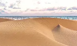 Antara laut dan gurun: Keajaiban Pantai Oetune di NTT