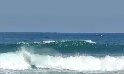 BMKG imbau waspada gelombang 6 meter akibat Siklon Jenna