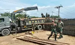 TNI pasang jembatan bailey penghubung antardesa di Tapanuli Selatan