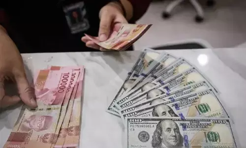 Rupiah pada Rabu pagi melemah jadi Rp16.761 per dolar AS Rupiah pada Rabu pagi melemah jadi Rp16.761 per dolar AS