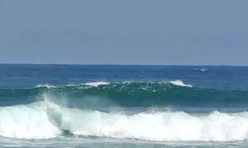 BMKG imbau waspada gelombang 6 meter akibat Siklon Jenna