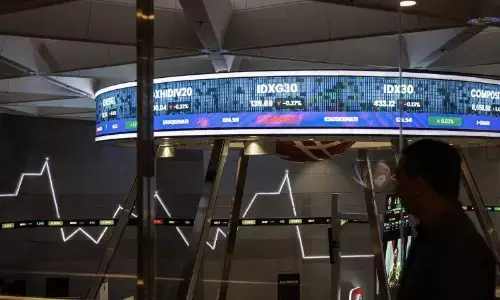 IHSG ditutup menguat seiring ekspektasi pemangkasan The Fed di 2026