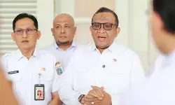 Wamenaker: Dukungan pemda penting dalam kebijakan pengupahan