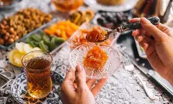 Panduan menyiapkan menu sahur sehat untuk bulan Ramadan 2026