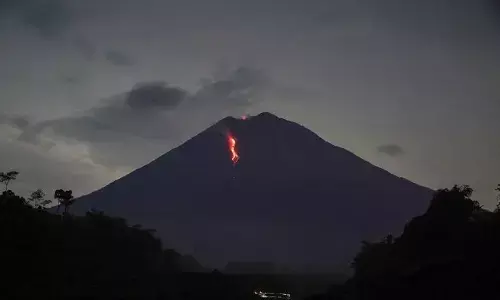 Kemenpar lakukan mitigasi bagi kegiatan wisata di gunung api