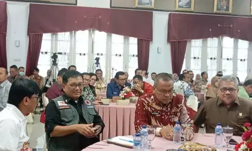 Rakor penanganan bencana, Sestama BNPB pastikan kebutuhan terdampak terpenuhi