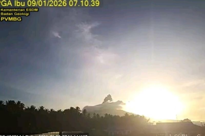 Multiple Indonesian Volcanoes Show Heightened Activity: Marapi Erupts, Semeru and Merapi Remain Active, Ibu Spews Ash