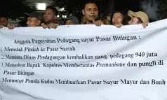 Relokasi pedagang sayur Bitingan ke Pasar Saerah diwarnai penolakan sebagian pedagang Relokasi pedagang sayur Bitingan ke Pasar Saerah diwarnai penolakan sebagian pedagang