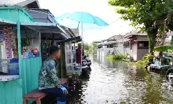 Wali Kota Banjarmasin tinjau titik banjir yang belum surut