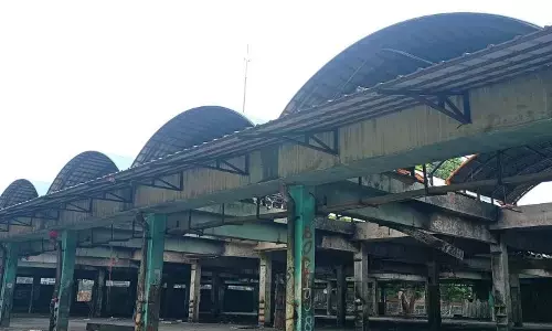 Pasar Induk Kramat Jati libatkan tim independen cek struktur gedung