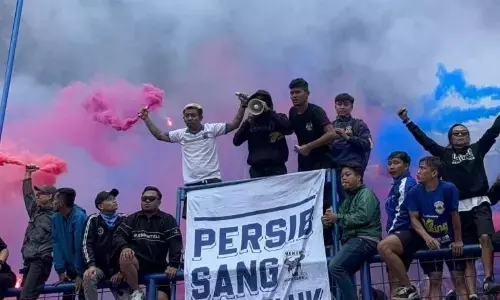 Persib komunikasi dengan The Jak Mania soal larangan masuk stadion Persib komunikasi dengan The Jak Mania soal larangan masuk stadion