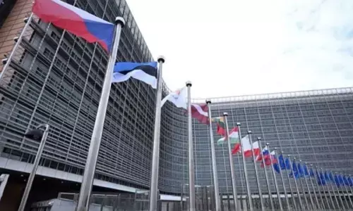 UE awasi perkembangan Iran di tengah maraknya aksi protes UE awasi perkembangan Iran di tengah maraknya aksi protes