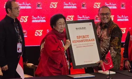 Buku Spirit Kemanusiaan Megawati diluncurkan di Rakernas PDIP Buku Spirit Kemanusiaan Megawati diluncurkan di Rakernas PDIP
