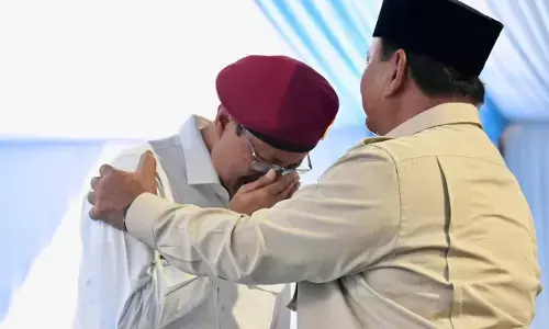 Momen haru Gus Ipul menangis di peresmian 166 Sekolah Rakyat