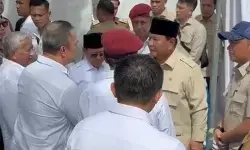 Kepada Presiden Prabowo, Ary Ginanjar nyatakan dukungan penuh program Sekolah Rakyat dengan Talent DNA ESQ Kepada Presiden Prabowo, Ary Ginanjar nyatakan dukungan penuh program Sekolah Rakyat dengan Talent DNA ESQ
