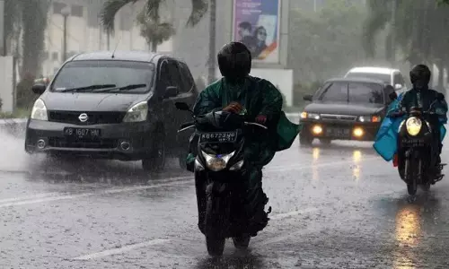 BMKG peringatkan potensi hujan lebat-sangat lebat pada Kamis