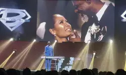 Brian McKnight hadirkan momen intim lewat “Everything” di Jakarta