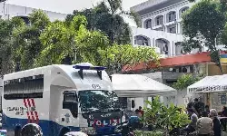Sabtu, layanan SIM keliling tersedia di lima lokasi DKI Jakarta Sabtu, layanan SIM keliling tersedia di lima lokasi DKI Jakarta