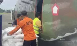 BPBD DKI jelaskan bahwa OMC dilakukan bukan untuk hentikan hujan BPBD DKI jelaskan bahwa OMC dilakukan bukan untuk hentikan hujan