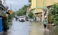Pemkab Batang: 13 lokasi terdampak banjir dan longsor Pemkab Batang: 13 lokasi terdampak banjir dan longsor