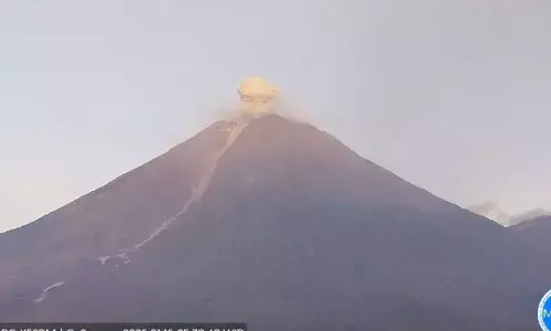 Gunung Semeru alami 23 kali gempa letusan selama enam jam