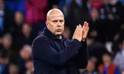 Arne Slot pahami kekecewaan fans usai Liverpool kembali gagal menang Arne Slot pahami kekecewaan fans usai Liverpool kembali gagal menang