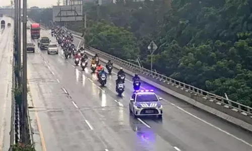 Polisi buka akses Tol Wiyoto Wiyono untuk roda dua akibat banjir