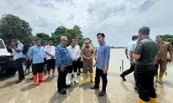 Wapres tinjau banjir di Desa Srimukti, pastikan keselamatan dan pendampingan warga terpenuhi