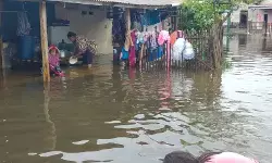 Kemensos kirim bantuan korban banjir Bekasi Kemensos kirim bantuan korban banjir Bekasi