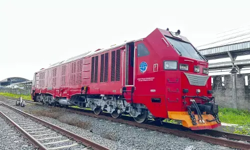 Jalur Pekalongan–Sragi terendam banjir, DJKA siagakan KA Penolong