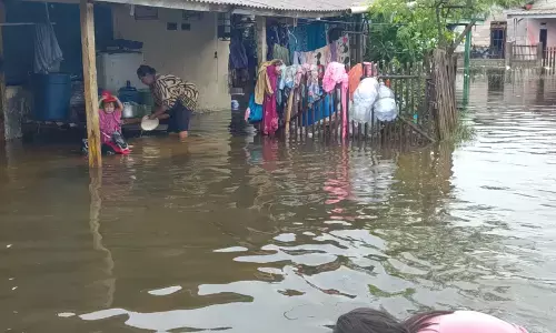 Kemensos kirim bantuan korban banjir Bekasi
