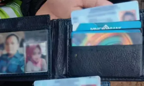 Tim SAR temukan barang milik korban ATR 42-500