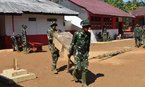 Satgas Gulbencal Kodam I/BB rampungkan pembersihan SDN 152983 Hutanabolon I, KBM kembali berjalan