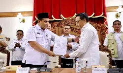 Bupati ditangkap KPK, Wabub Pati Chandra jadi Plt Bupati Bupati ditangkap KPK, Wabub Pati Chandra jadi Plt Bupati