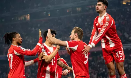Bayern pastikan lolos 16 besar setelah tekuk USG